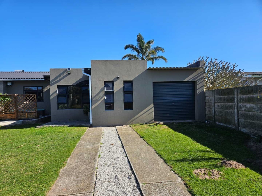 1 Bedroom Property for Sale in Greenshields Park Eastern Cape
